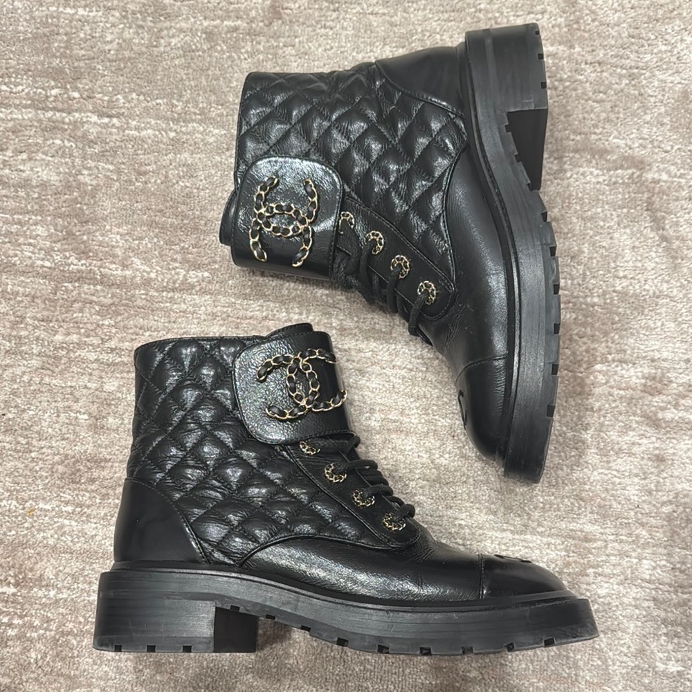 Chanel Quilted Shiny Goat Skin Combat Ankle Boots in Black Size 38